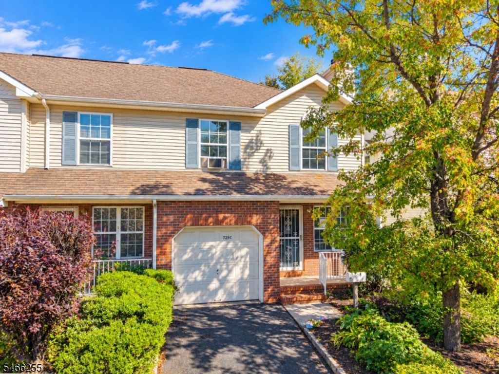 725 W 7Th St, Plainfield City, NJ 07060 — exterior