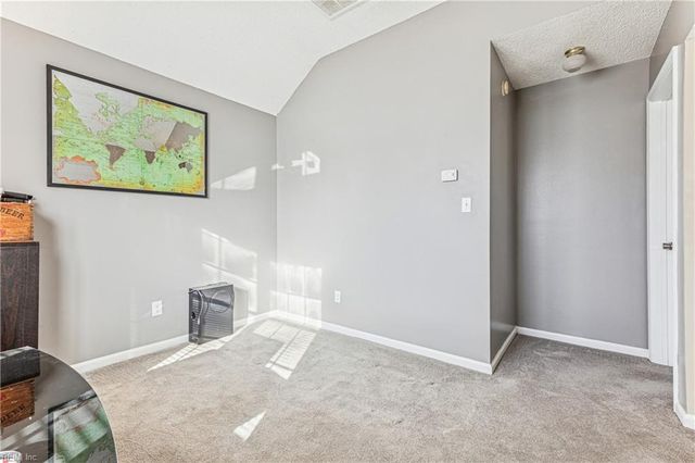 852 Masters TRL, Newport News, VA 23602