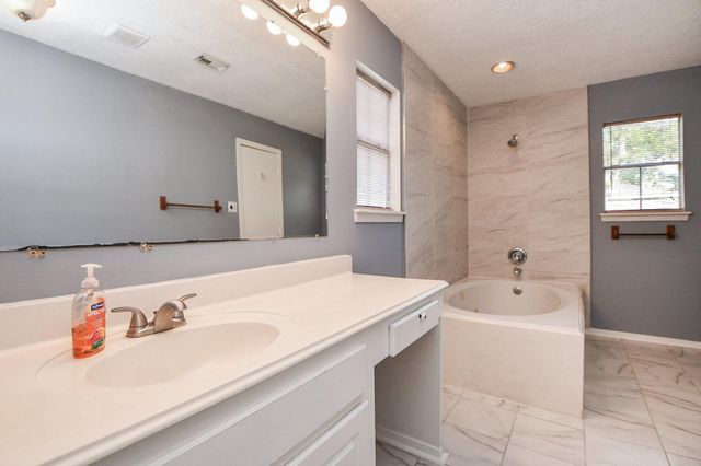 714 Horncastle Street, Channelview, TX 77530