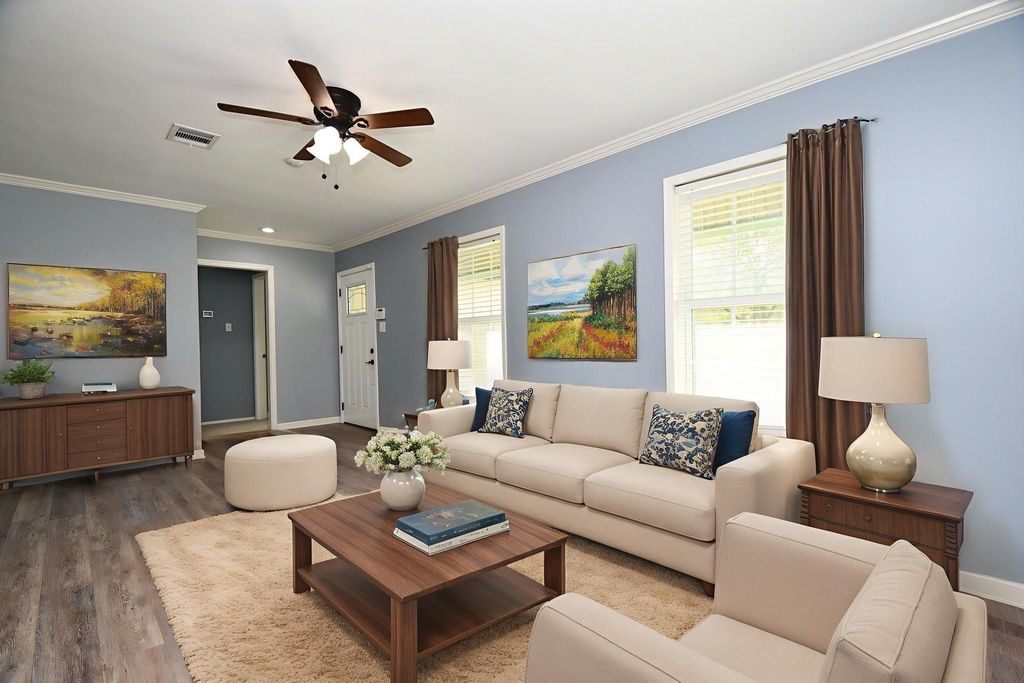 714 Horncastle Street, Channelview, TX 77530