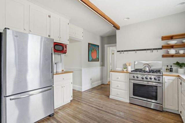 159 Broadway, Wakefield, MA 01880