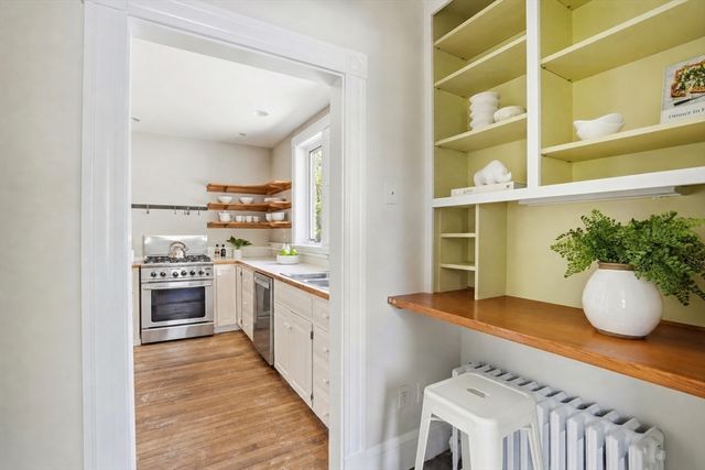 159 Broadway, Wakefield, MA 01880