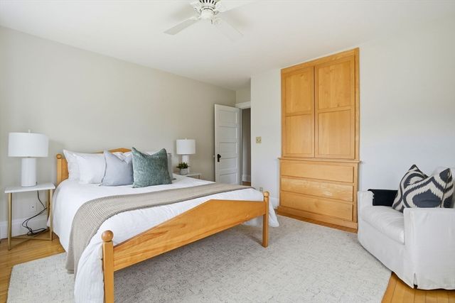 159 Broadway, Wakefield, MA 01880