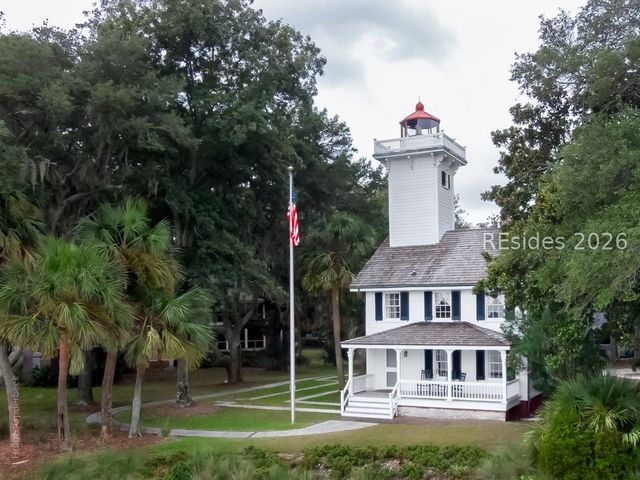 39 Plantation Homes Dr, Daufuskie Island, SC 29915