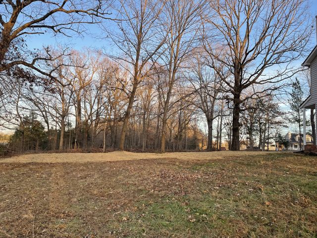 3060 Lylewood Rd, Woodlawn, TN 37191