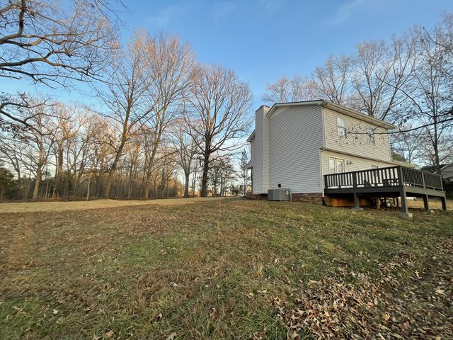 3060 Lylewood Rd, Woodlawn, TN 37191