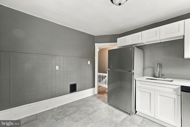 313 S FAIRVIEW ST, Riverside, NJ 08075