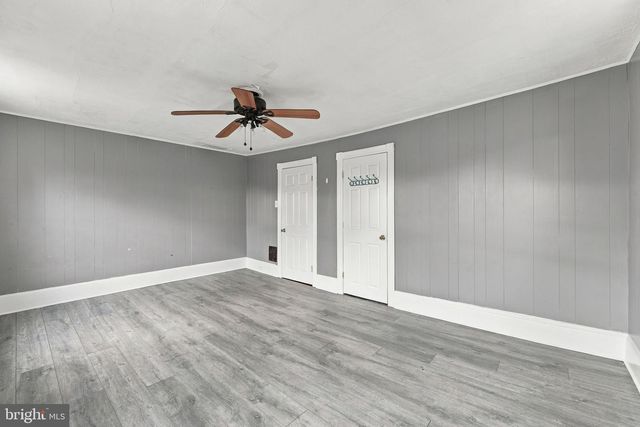 313 S FAIRVIEW ST, Riverside, NJ 08075