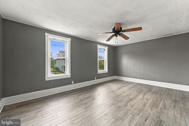 313 S FAIRVIEW ST, Riverside, NJ 08075