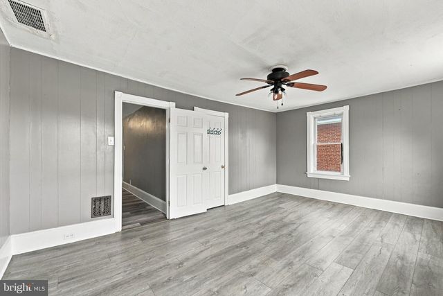 313 S FAIRVIEW ST, Riverside, NJ 08075