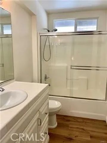 9315 Burnet Avenue 113, North Hills, CA 91343