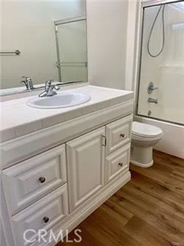 9315 Burnet Avenue 113, North Hills, CA 91343