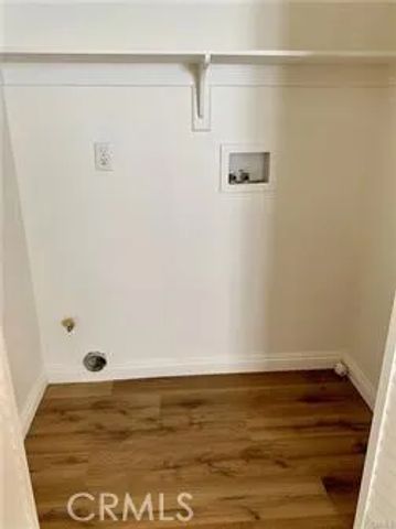 9315 Burnet Avenue 113, North Hills, CA 91343