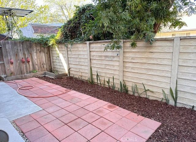 9315 Burnet Avenue 113, North Hills, CA 91343