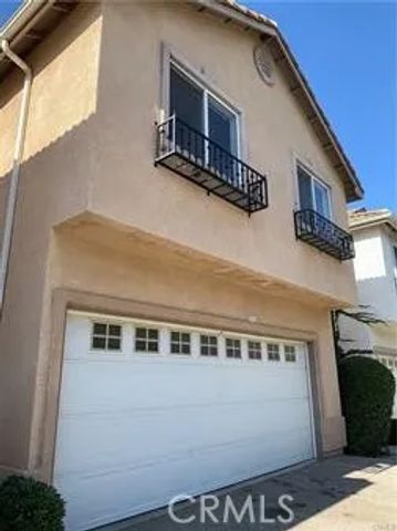 9315 Burnet Avenue 113, North Hills, CA 91343