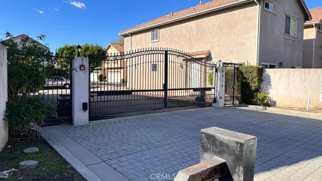 9315 Burnet Avenue 113, North Hills, CA 91343