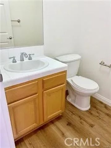 9315 Burnet Avenue 113, North Hills, CA 91343