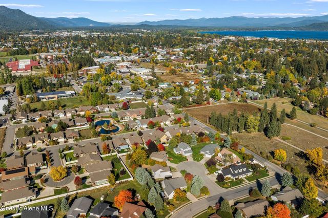 1406 J R CT, Sandpoint, ID 83864