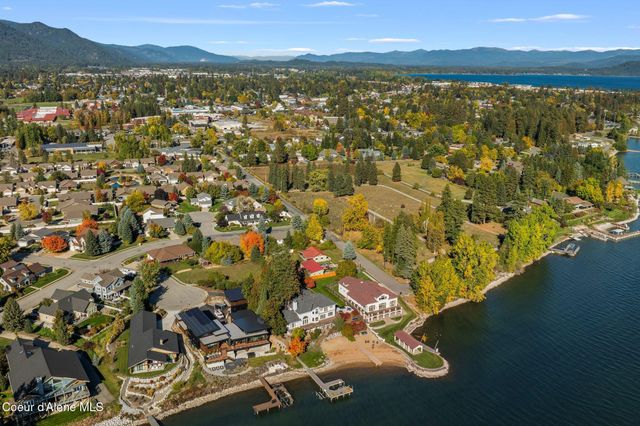 1406 J R CT, Sandpoint, ID 83864