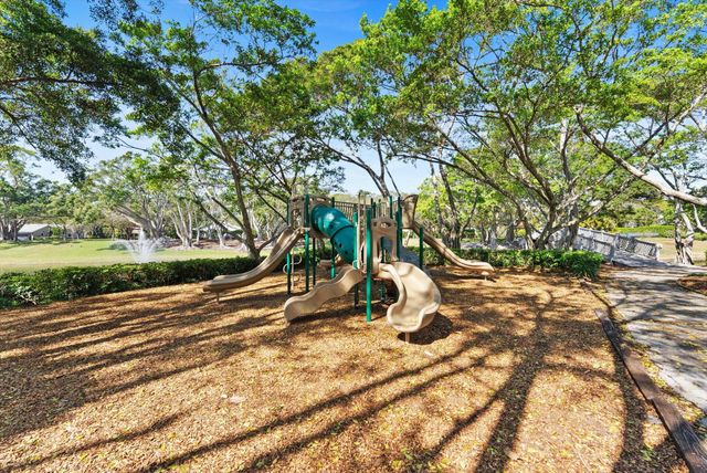 2498 NW 39th Street, Boca Raton, FL 33431