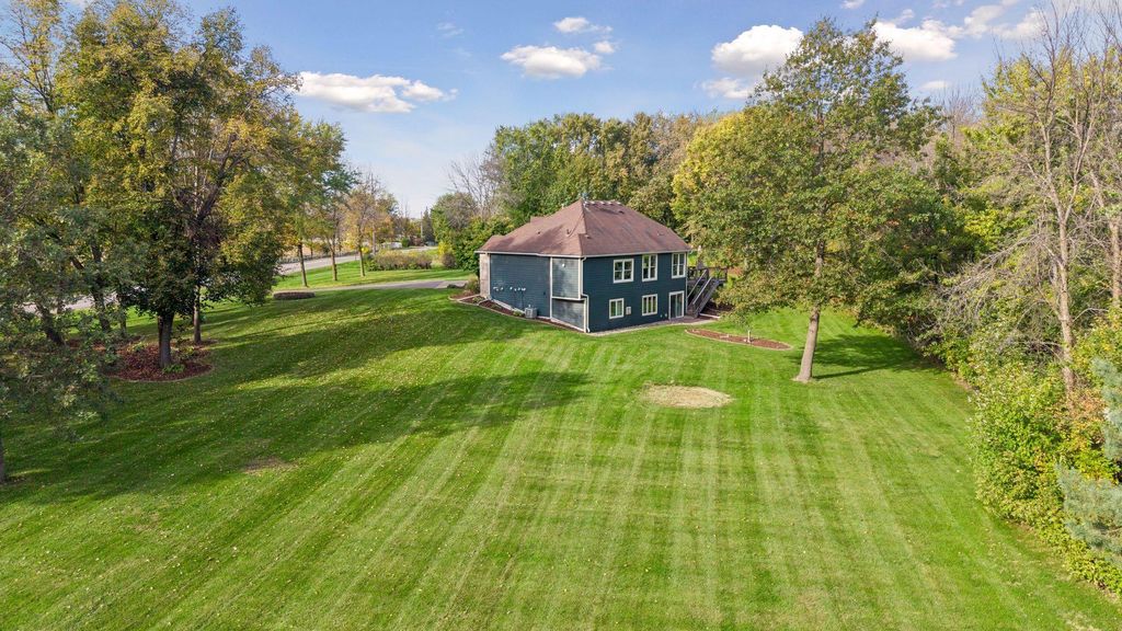 17830 N Diamond Lake Road, Dayton, MN 55327 — photo 2