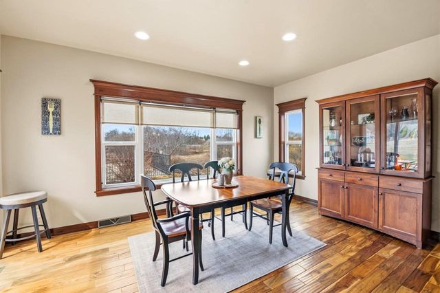 3383 HAWKEYE COURT, Suamico, WI 54313