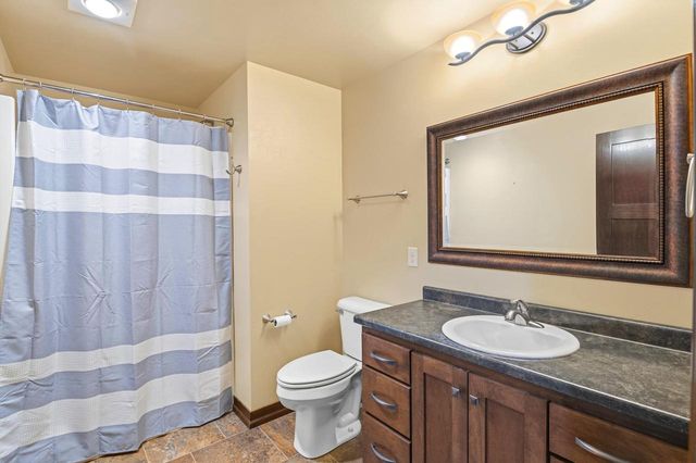 3383 HAWKEYE COURT, Suamico, WI 54313