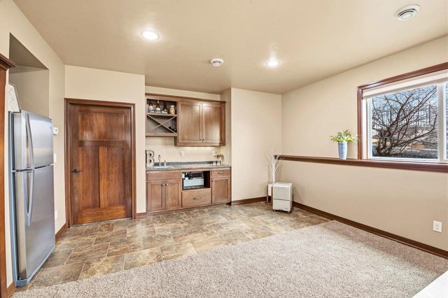 3383 HAWKEYE COURT, Suamico, WI 54313