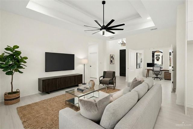 2728 E Bvlgari Drive, Edinburg, TX 78542