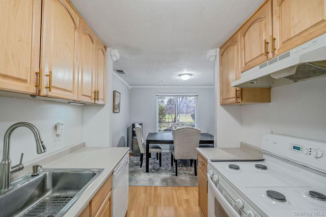 202 Birchwood Road, Medford, NY 11763