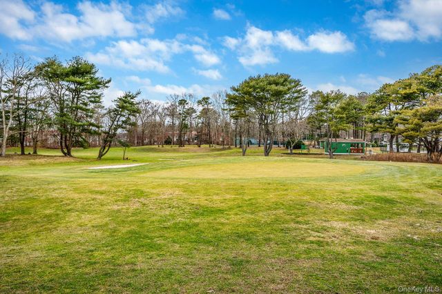 202 Birchwood Road, Medford, NY 11763