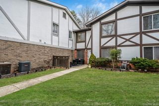 202 Birchwood Road, Medford, NY 11763