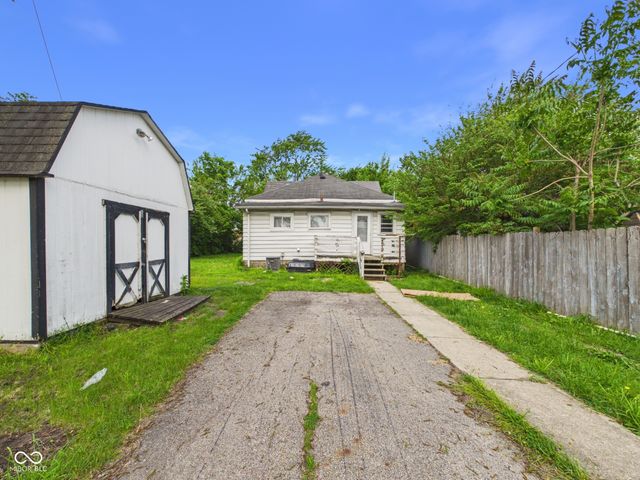 718 Ruddle Avenue, Anderson, IN 46012