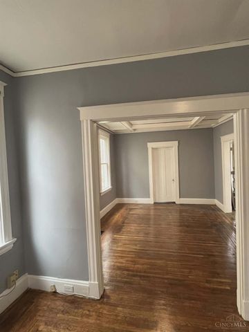 528 Rosemont Avenue, Cincinnati, OH 45205