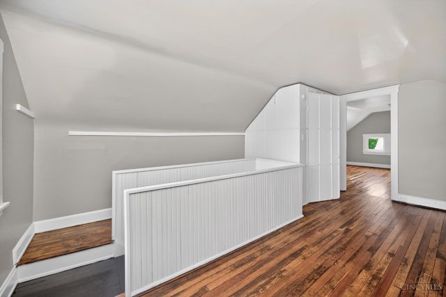 528 Rosemont Avenue, Cincinnati, OH 45205
