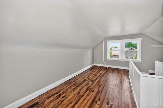 528 Rosemont Avenue, Cincinnati, OH 45205