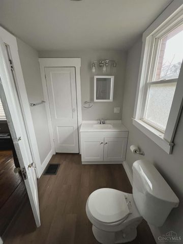 528 Rosemont Avenue, Cincinnati, OH 45205