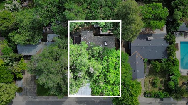 5262 E Flagstone Street, Carmichael, CA 95608