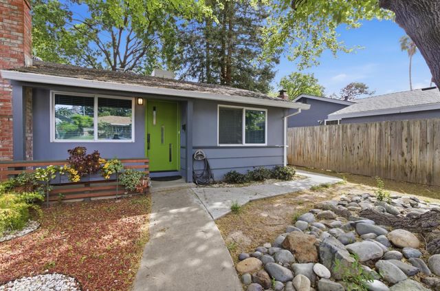 5262 E Flagstone Street, Carmichael, CA 95608