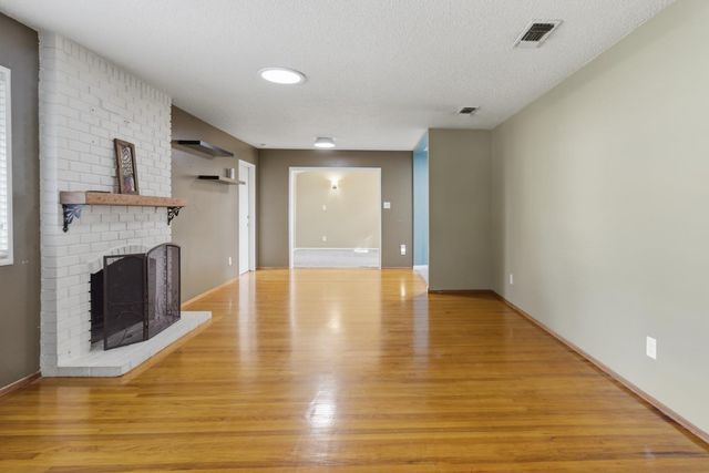 5262 E Flagstone Street, Carmichael, CA 95608