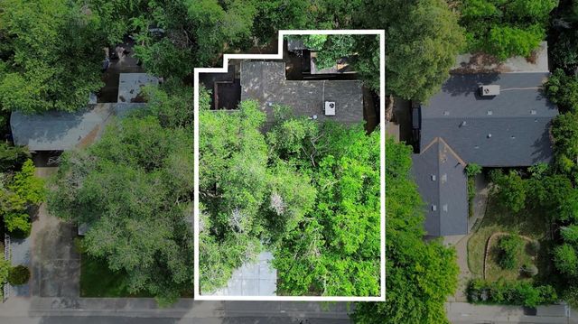 5262 E Flagstone Street, Carmichael, CA 95608