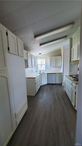 829 South Boulevard, Donna, TX 78537