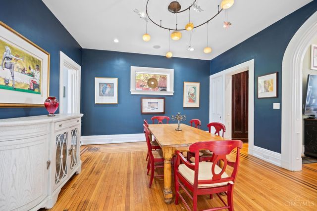 909 Dayton Street, Cincinnati, OH 45214