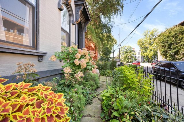 909 Dayton Street, Cincinnati, OH 45214