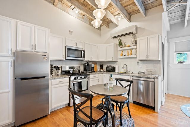 909 Dayton Street, Cincinnati, OH 45214