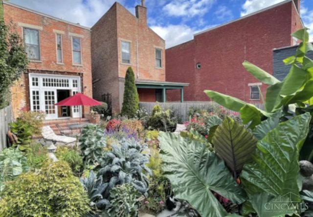 909 Dayton Street, Cincinnati, OH 45214