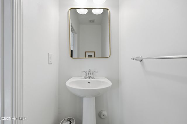 118 Green Lake Road, Moyock, NC 27958