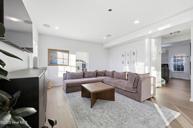 118 Green Lake Road, Moyock, NC 27958