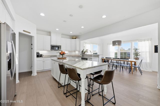 118 Green Lake Road, Moyock, NC 27958