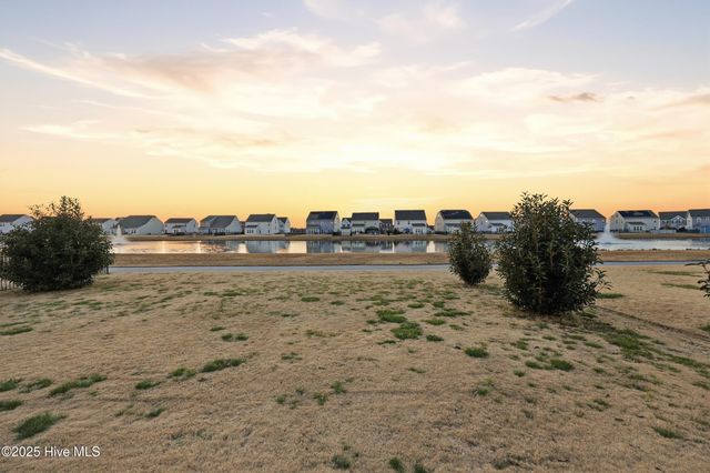 118 Green Lake Road, Moyock, NC 27958